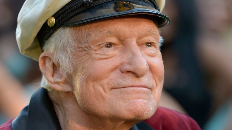 Quem herdou a fortuna de Hugh Hefner após sua morte?