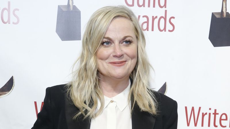 Amy Poehler v černém smokingu