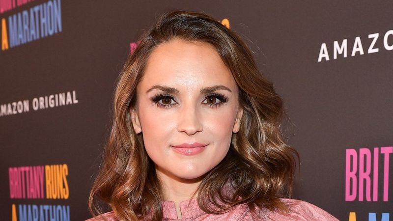 O que Rachael Leigh Cook tem feito desde que ela é tudo isso