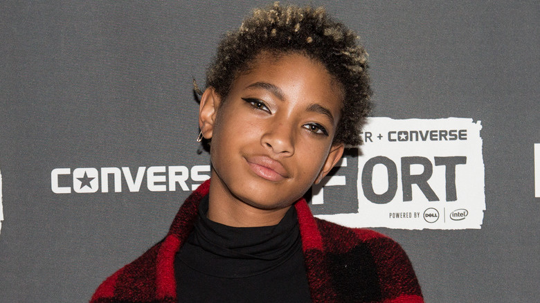   Willow Smith vippehode