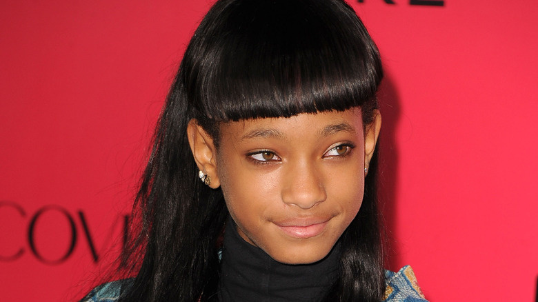   Willow Smith poserer
