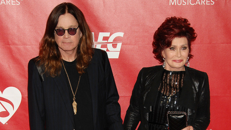   Sharon a Ozzy Osbourne pózují