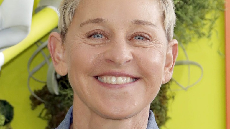 Ellen DeGeneres está siendo criticada por su supuesto mal comportamiento una vez más