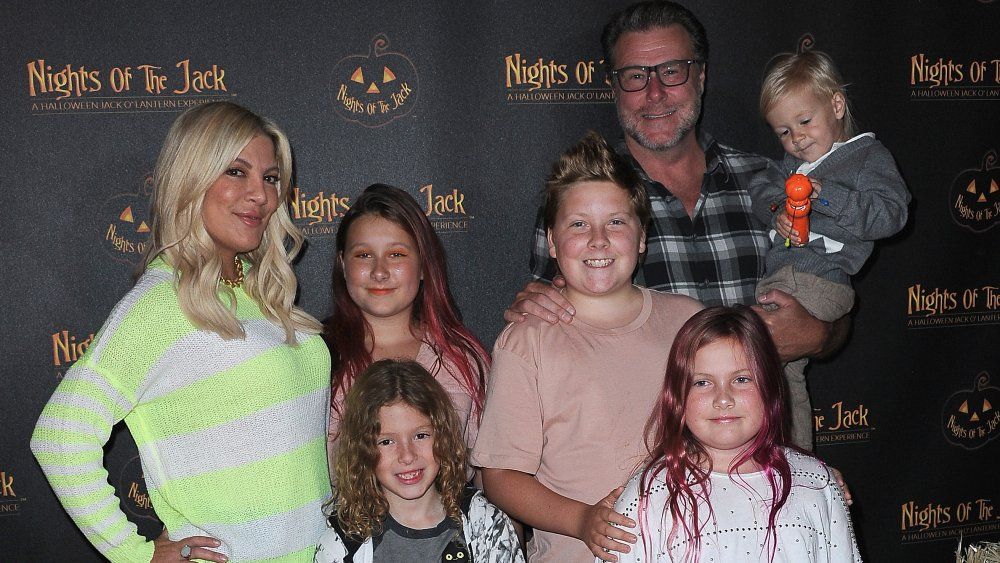 Tori Spelling, Dean McDemott and children arrive for Nights Of The Jack Friends & Family VIP Preview Night held at King Gillette Ranch