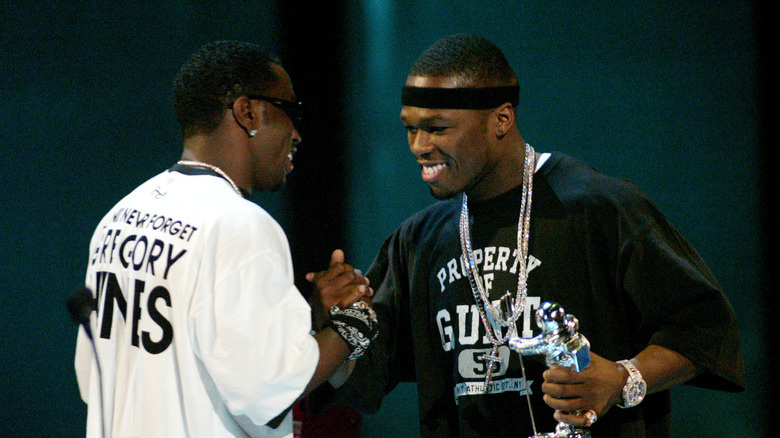   Sean Combs a 50 Cent na fotografiích