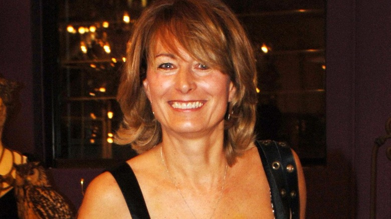 Pakaian Pedas yang Kami Tidak Percaya Pernah Dipakai Carole Middleton