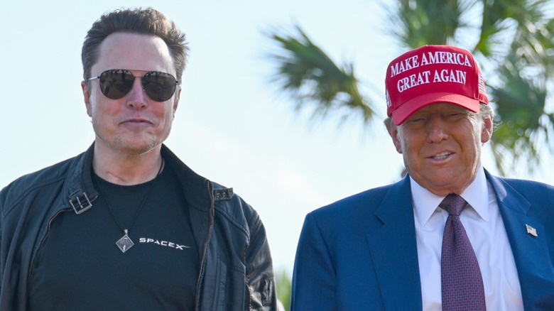  Илон Маск и Дональд Трамп присутствуют на запуске SpaceX в Браунсвилле, штат Техас (2024 г.)