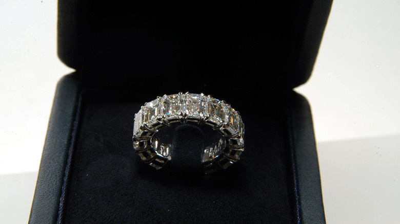   Melania Trump's wedding band